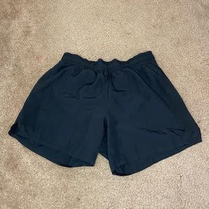 🏃‍♀️Nike Woman’s Shorts in Black